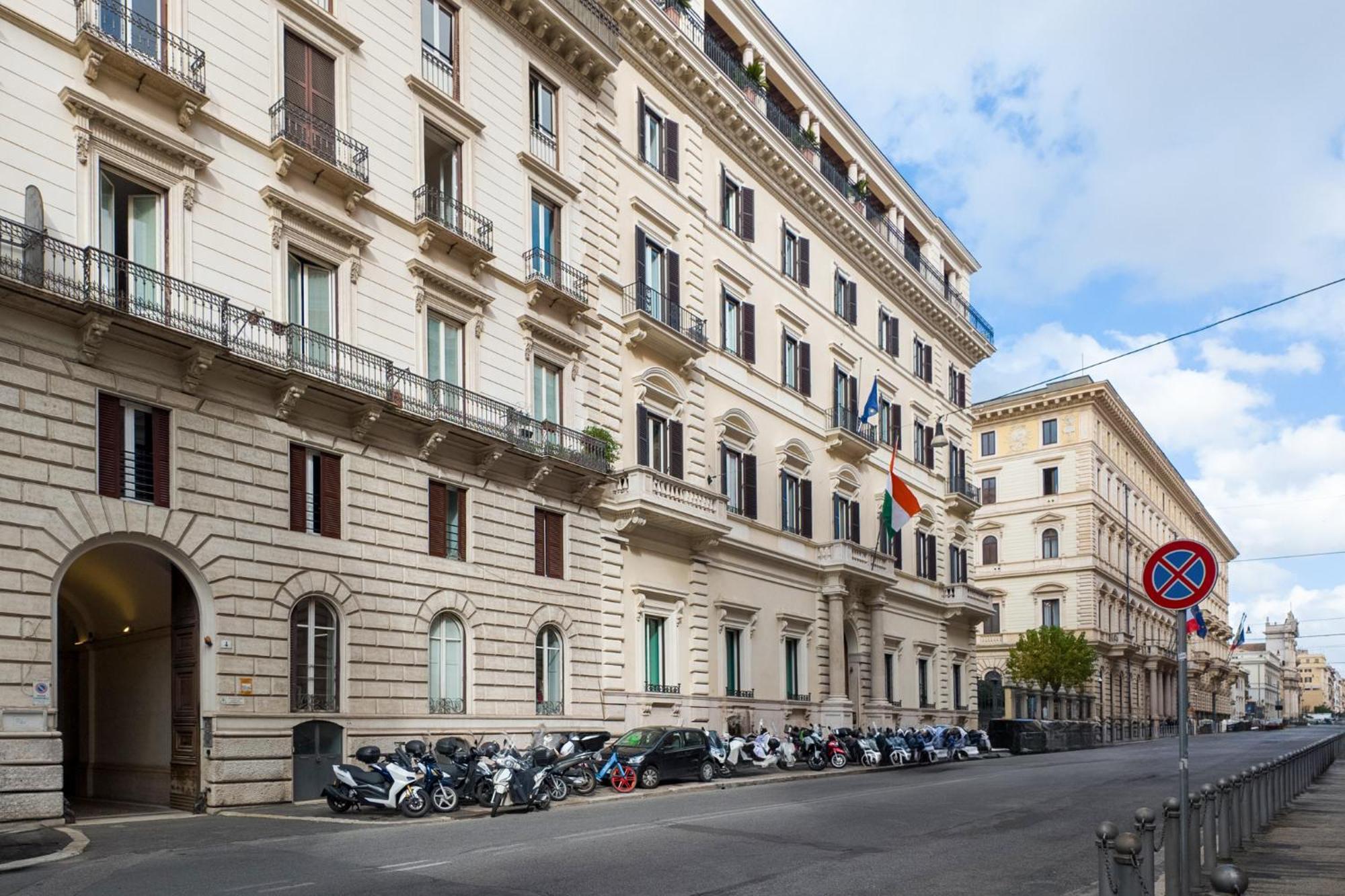 Carla Luxury House Apartment Рим Екстериор снимка